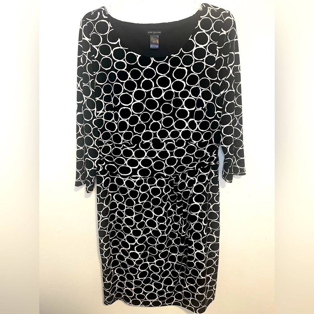 Ann Taylor 3/4 Sleeve waist cinch dress -L